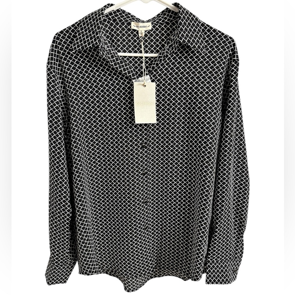 NWT Black and White Bold Geometric Button-Down Blouse Size S
